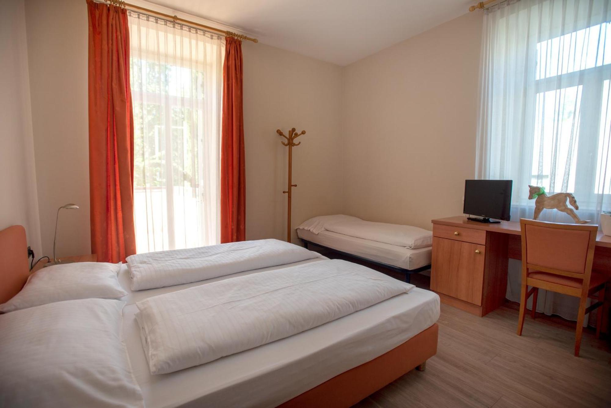 Hotel Cavallino S'roessl Merano